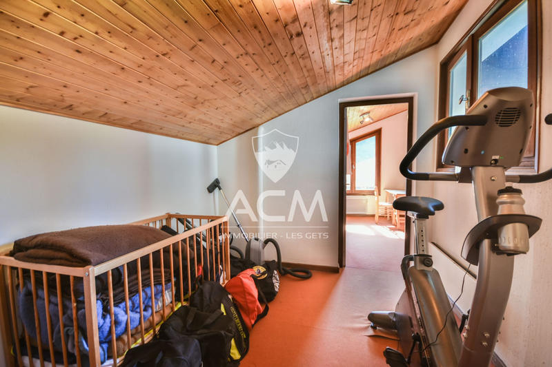 Appartement - 100 m² - 6 pièces