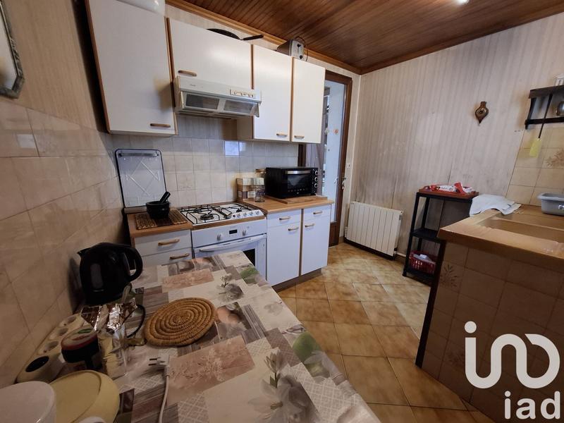 Maison - 90 m² - 4 pièces