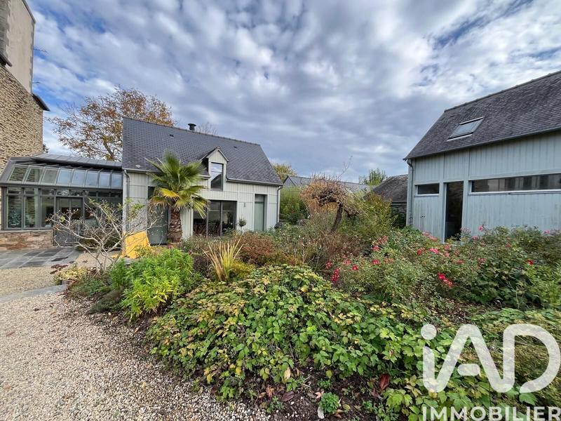 Maison de maîtres - 350 m² - 7 pièces