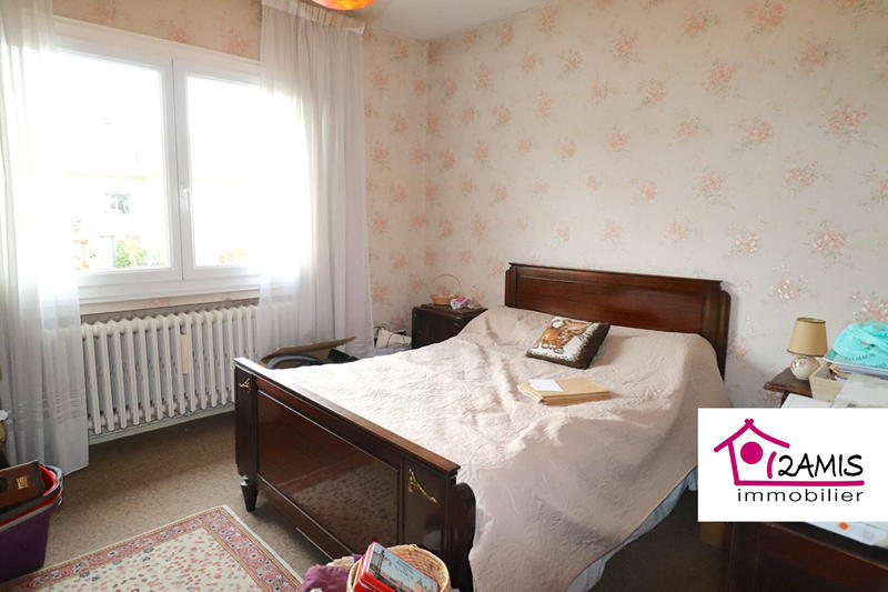 Maison - 111 m² - 5 pièces