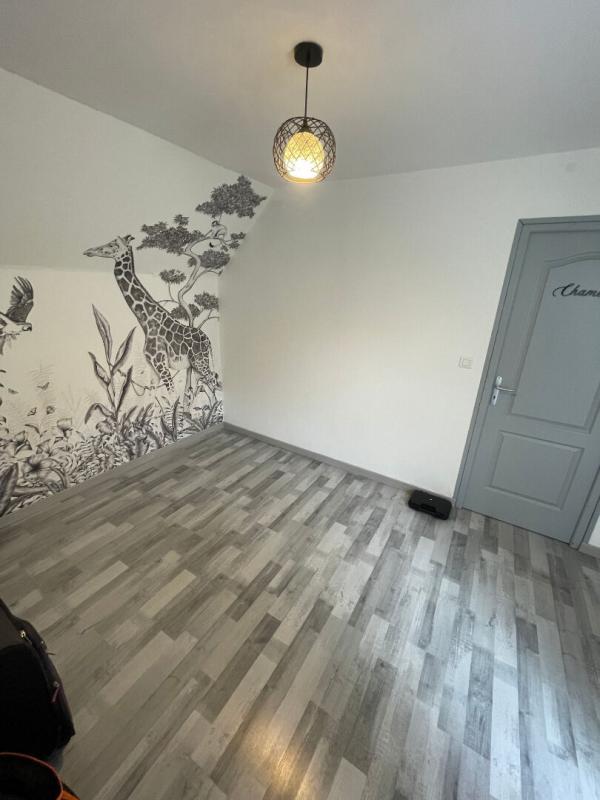 Pavillon - 130 m² - 6 pièces