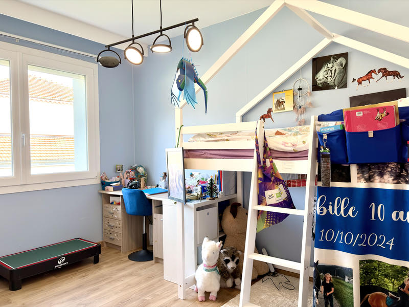 Maison - 108 m² - 8 pièces