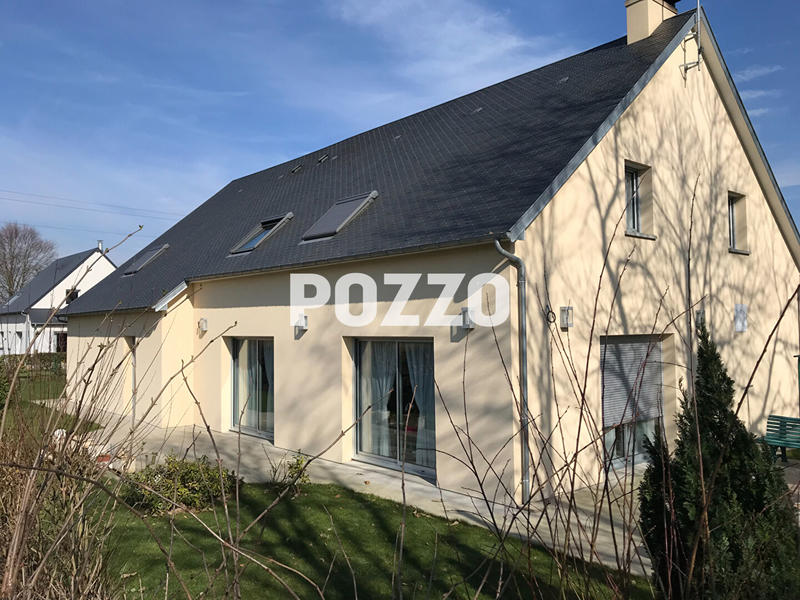 Maison - 230 m² - 9 pièces
