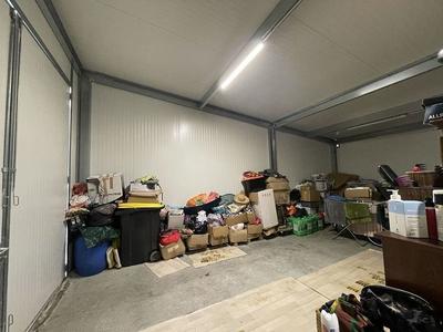 Garage - 79 m²