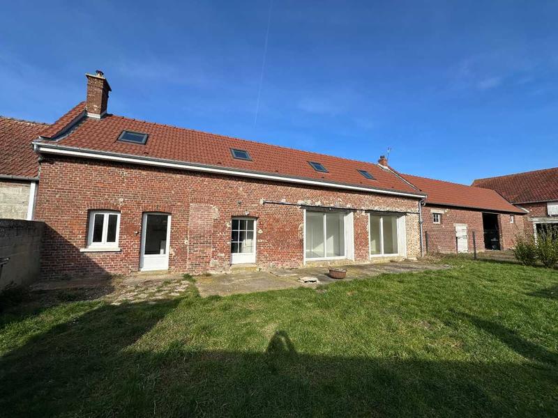 Corps de ferme - 270 m² - 10 pièces