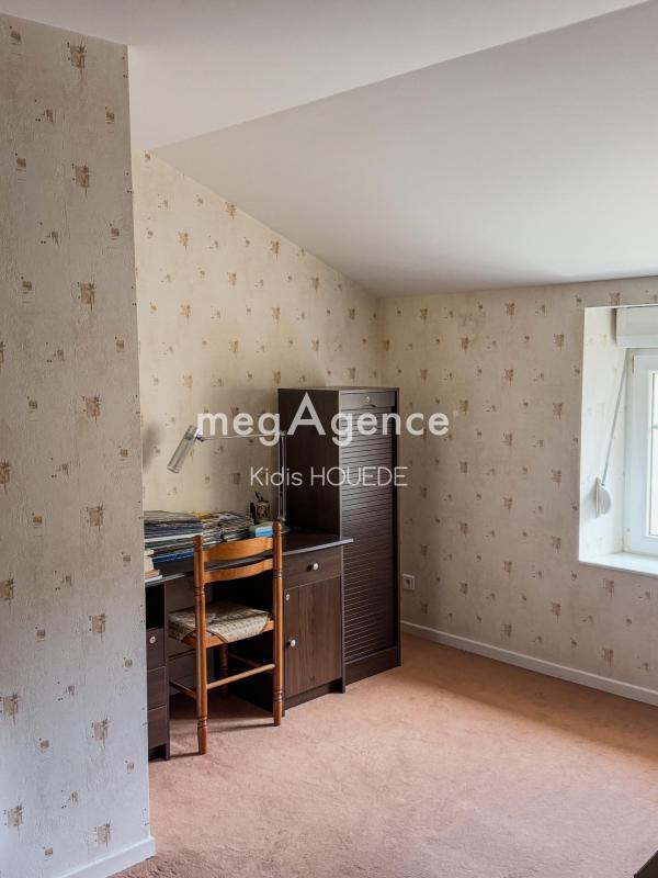 Maison - 161 m² - 5 pièces