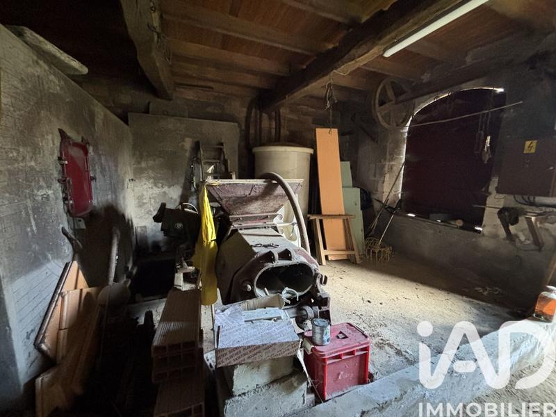 Maison - 300 m² - 11 pièces