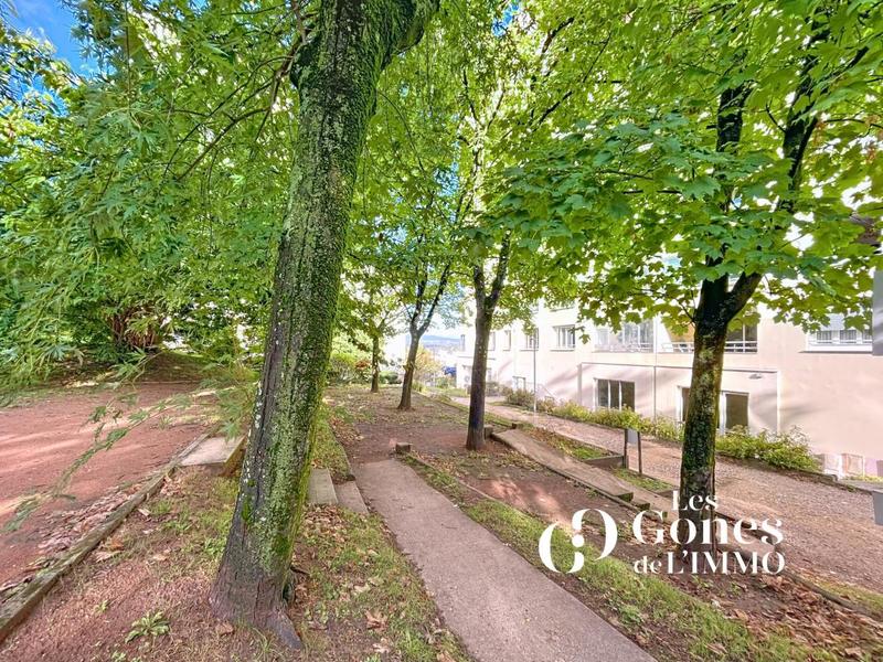 Appartement - 84 m² - 4 pièces