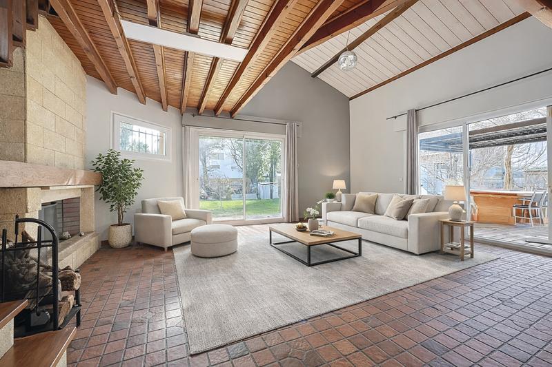 Maison - 263 m² - 11 pièces