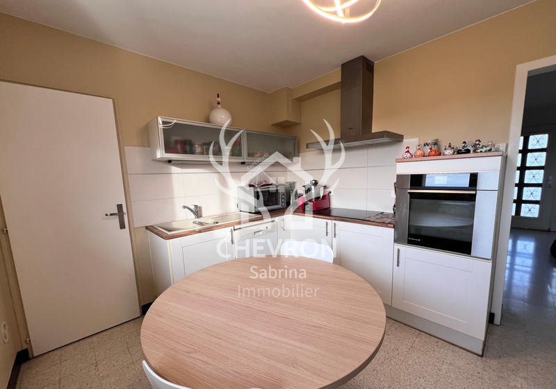 Maison - 144 m² - 7 pièces