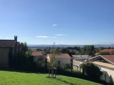 Maison - 138 m² - 5 pièces