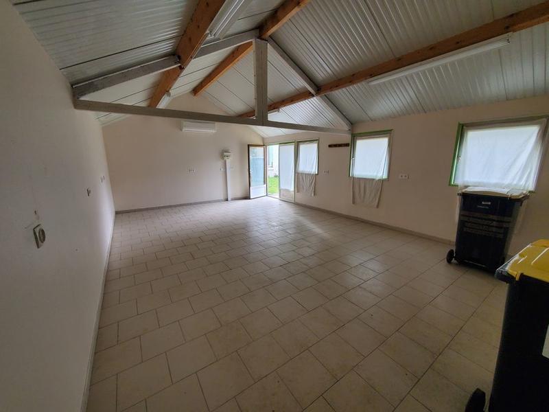 Maison - 93 m² - 6 pièces