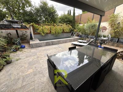 Maison - 141 m² - 4 pièces