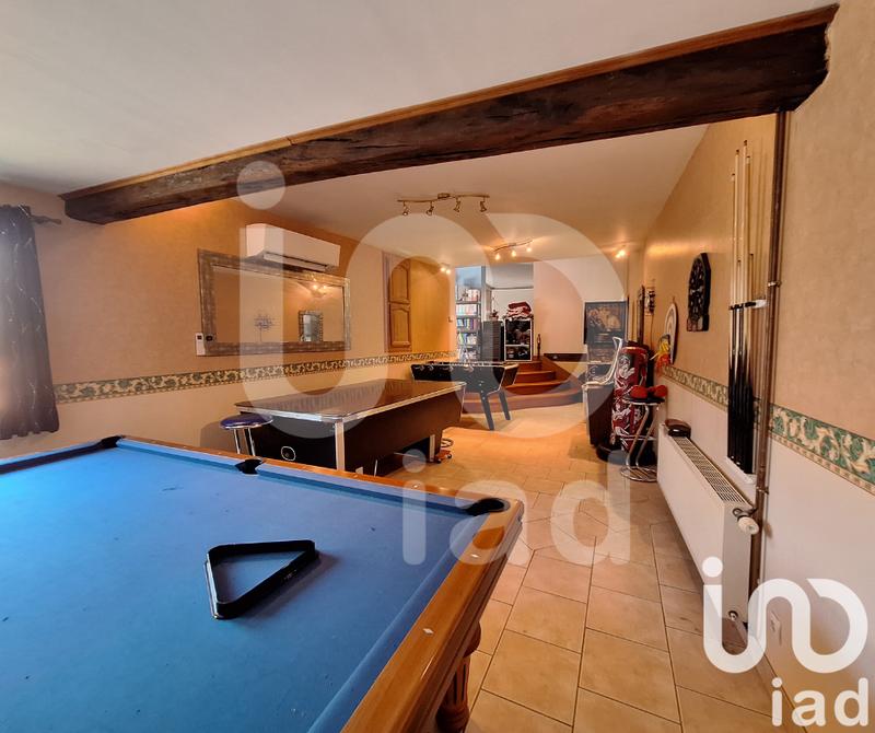 Maison - 425 m² - 12 pièces