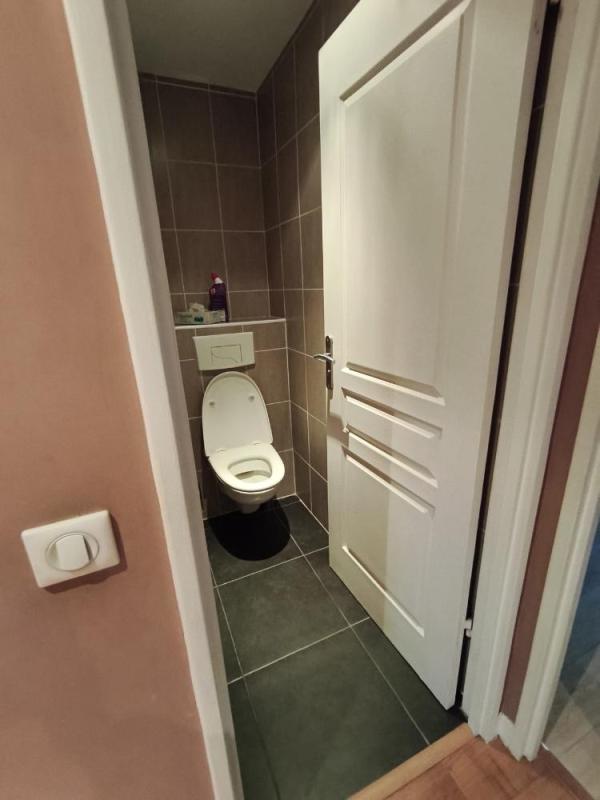 Appartement - 12 m² - 5 pièces