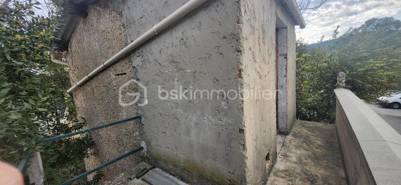 Mazet - 24 m² - 2 pièces