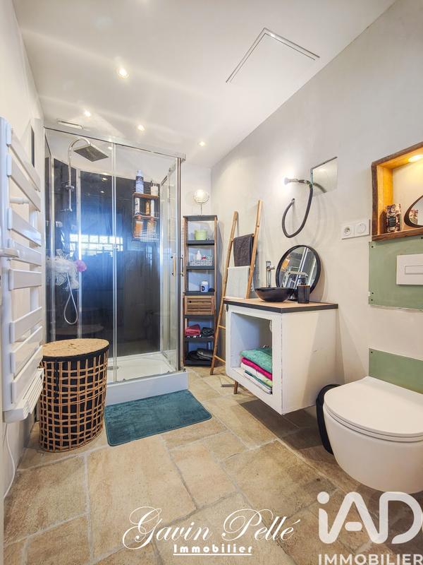 Maison - 170 m² - 5 pièces