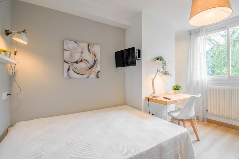 Appartement - 94 m² - 6 pièces