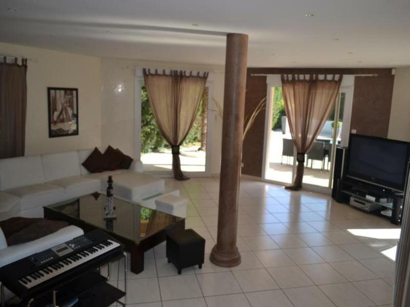 Villa - 150 m² - 4 pièces