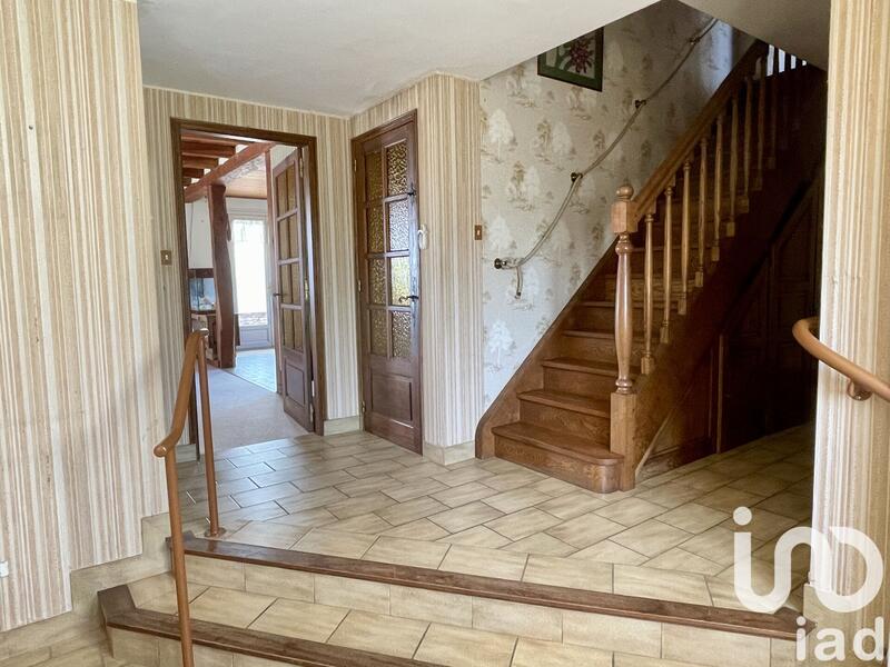 Maison - 149 m² - 8 pièces