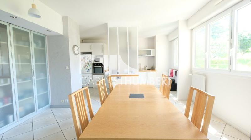 Appartement - 145 m² - 6 pièces
