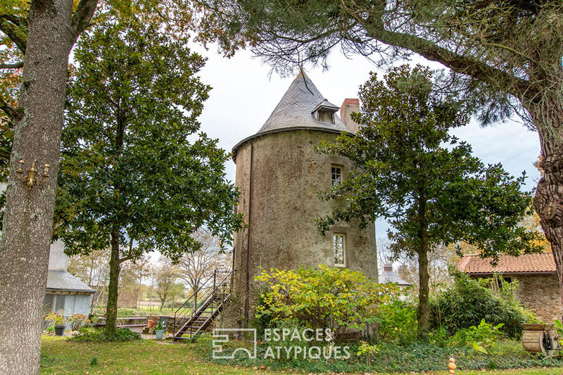 Demeure - 494 m² - 21 pièces