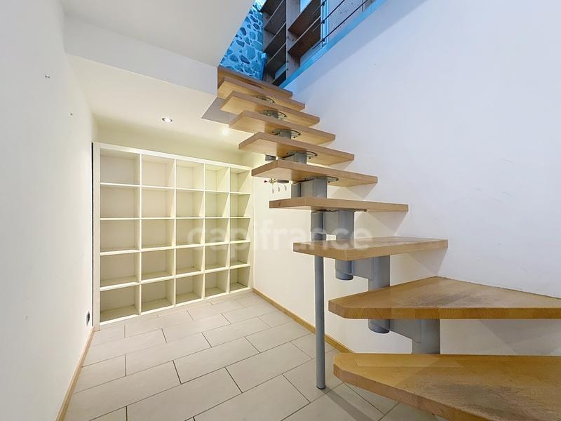 Appartement - 84 m² - 3 pièces