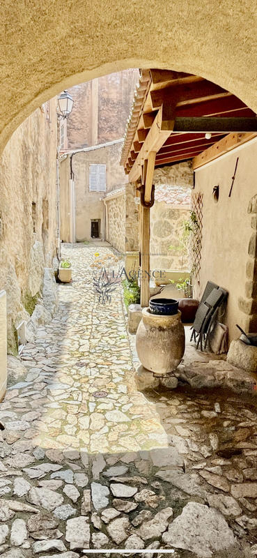 Maison - 100 m² - 8 pièces