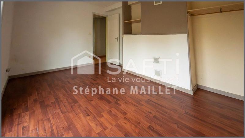 Maison - 160 m² - 7 pièces