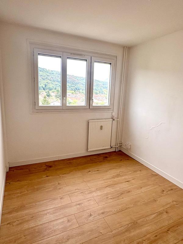 Appartement - 115 m² - 5 pièces