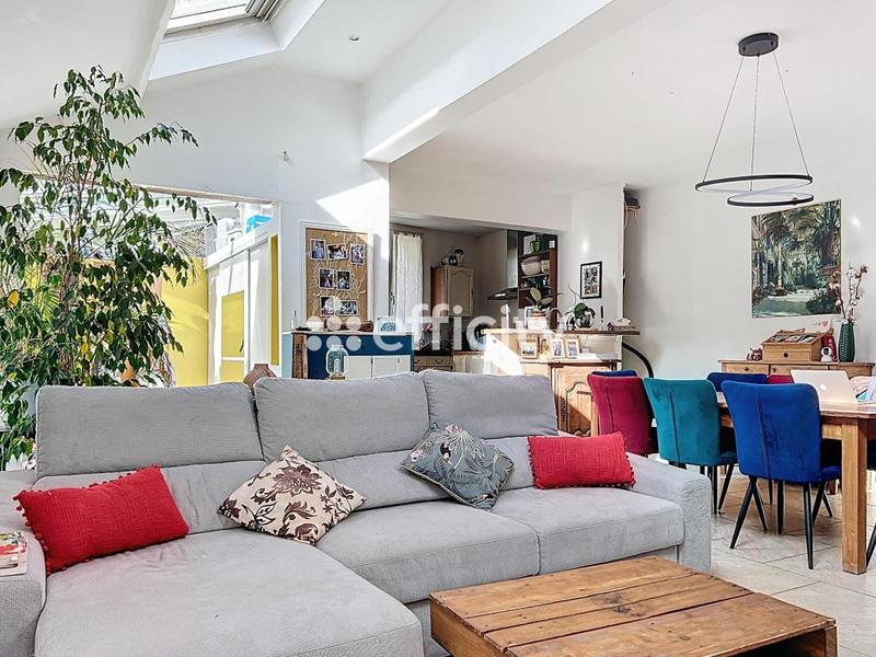 Maison - 132 m² - 6 pièces