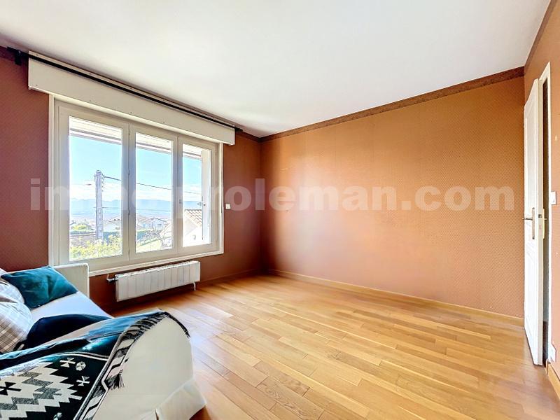 Maison - 307 m² - 9 pièces