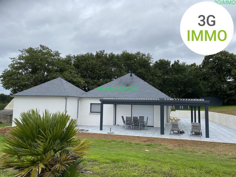 Maison - 89 m² - 5 pièces