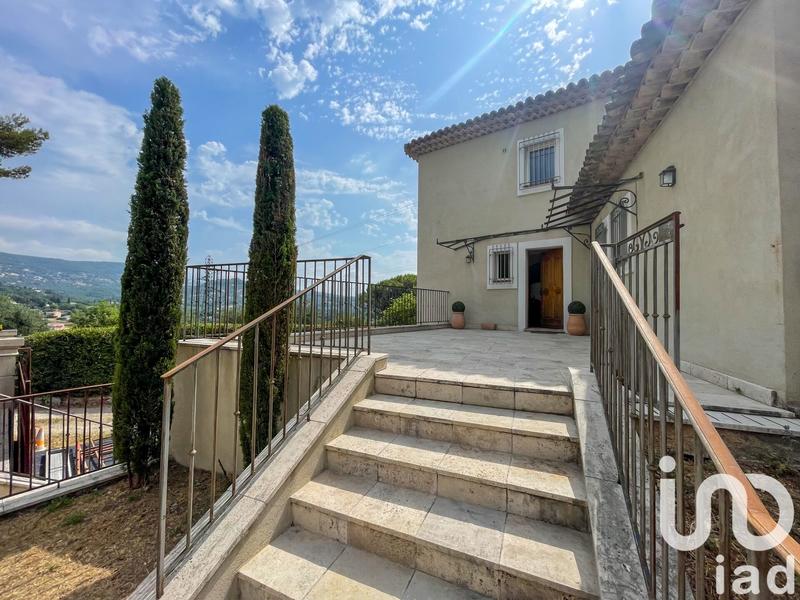 Maison - 187 m² - 5 pièces
