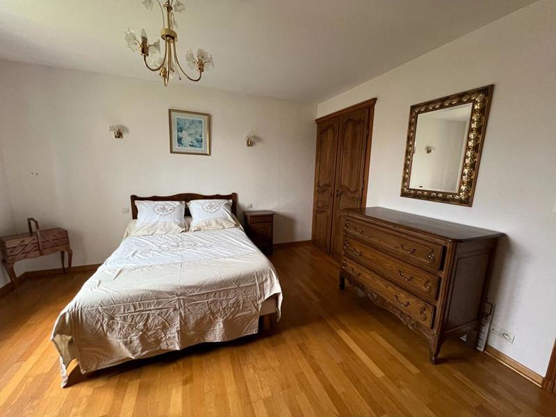 Maison - 159 m² - 6 pièces