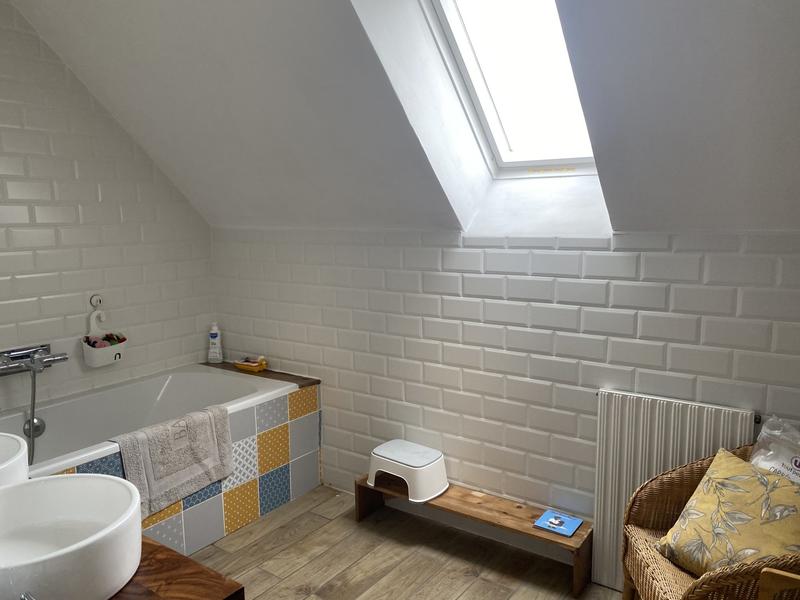 Maison traditionnelle - 104 m² - 5 pièces