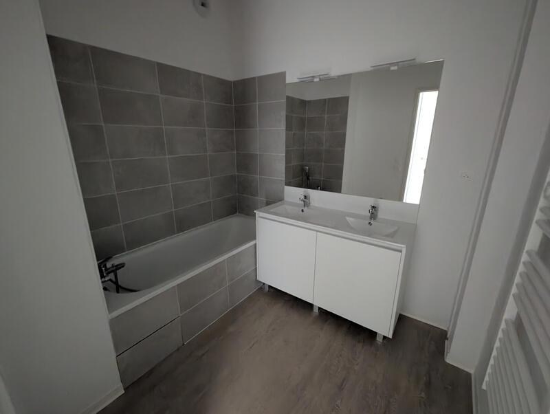 Appartement - 76 m² - 4 pièces