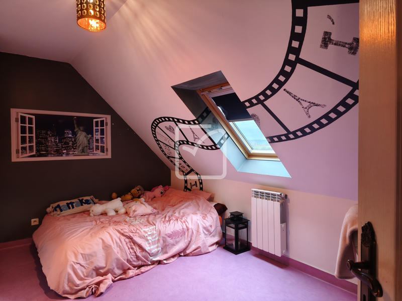 Maison - 165 m² - 6 pièces