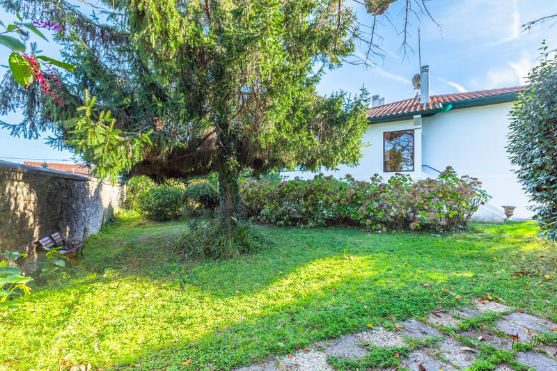 Maison - 121 m² - 4 pièces