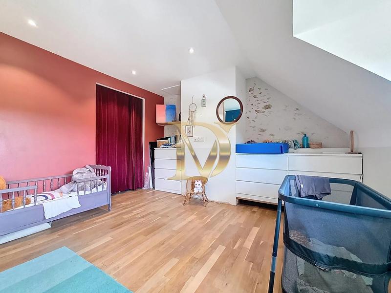 Maison - 154 m² - 6 pièces