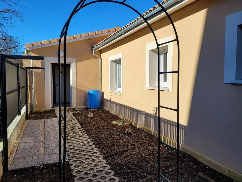 Maison - 95 m² - 4 pièces