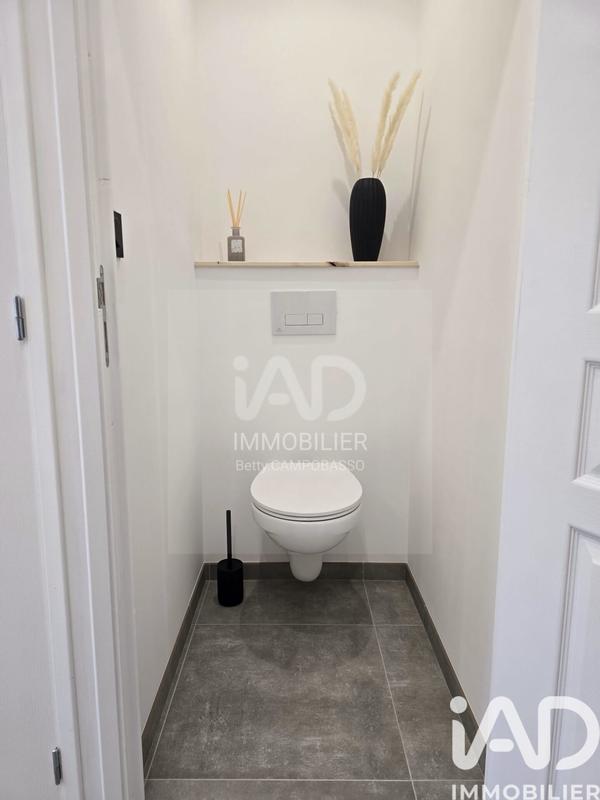 Maison de ville - 101 m² - 5 pièces