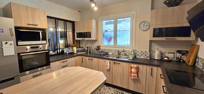 Maison - 194 m² - 8 pièces