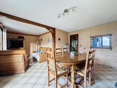 Maison - 80 m² - 5 pièces