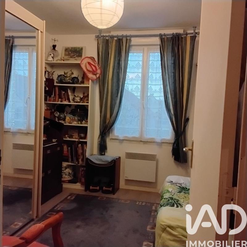 Maison - 80 m² - 5 pièces