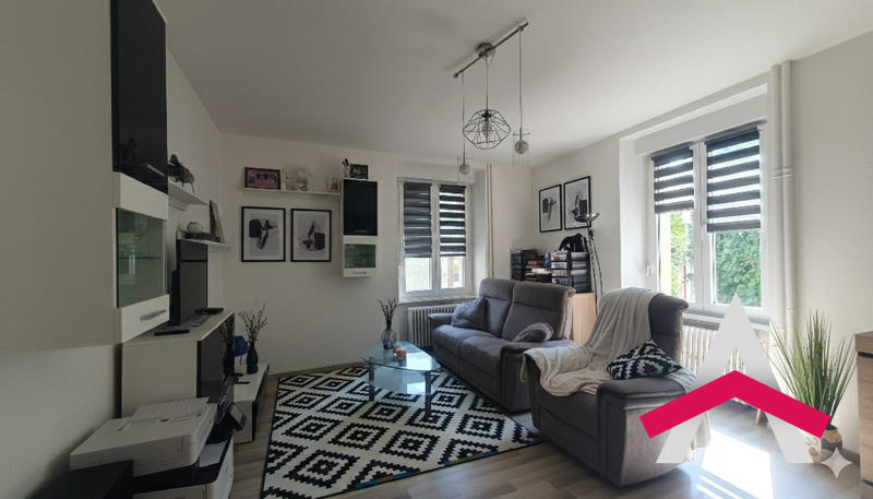 Appartement - 90 m² - 4 pièces