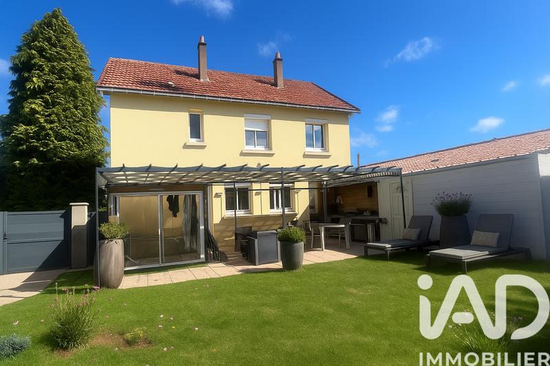 Maison - 116 m² - 6 pièces