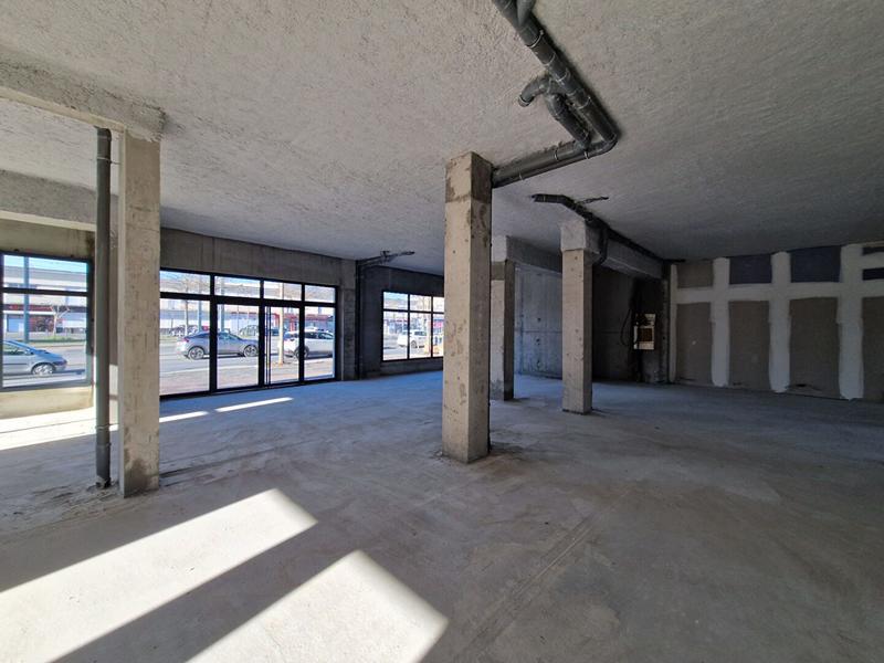 Local commercial - 260 m²