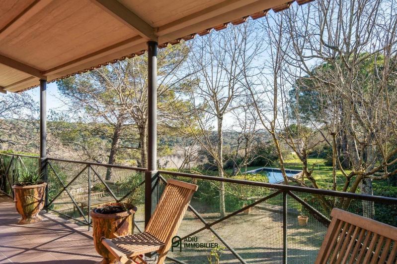 Maison de ville - 246 m² - 7 pièces