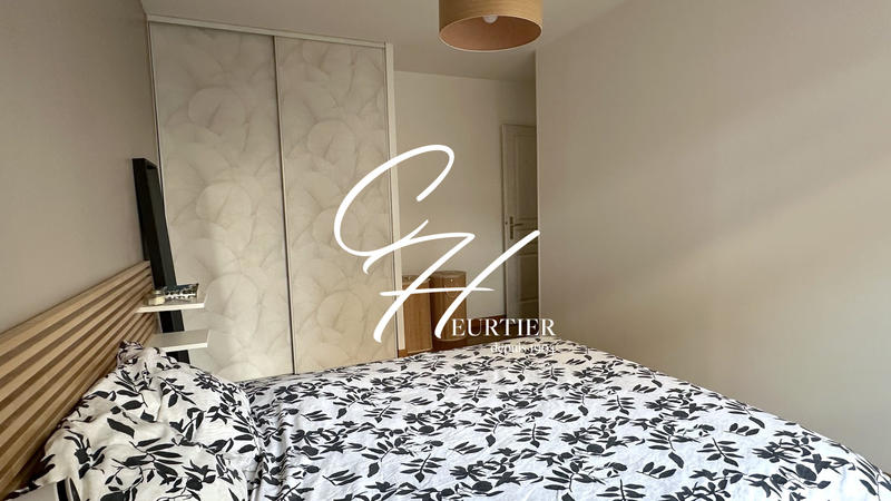 Appartement - 79 m² - 4 pièces